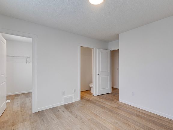 2nd image of 525 Secord Blvd NW