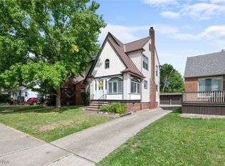 4102 Dawnshire Ave, Cleveland, OH 44134