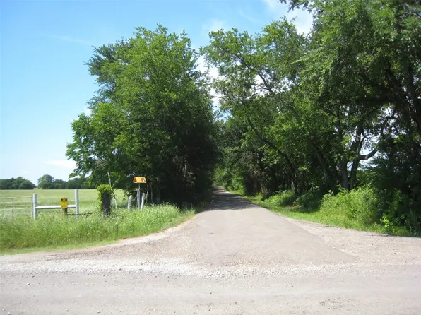 County Road 1084, Celeste, TX 75423