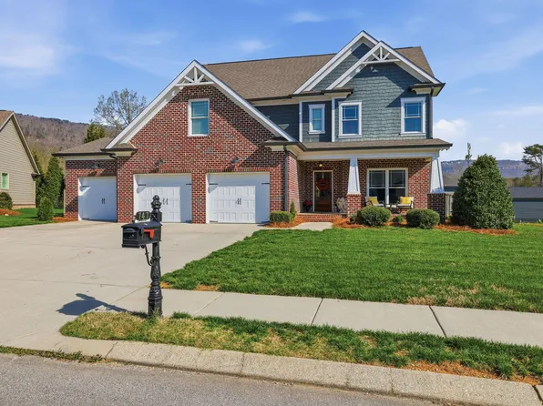 747 Deer Valley Dr, Hixson, TN 37343