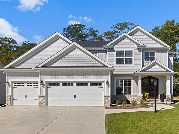 2nd image of 1207 Briarwood Ln