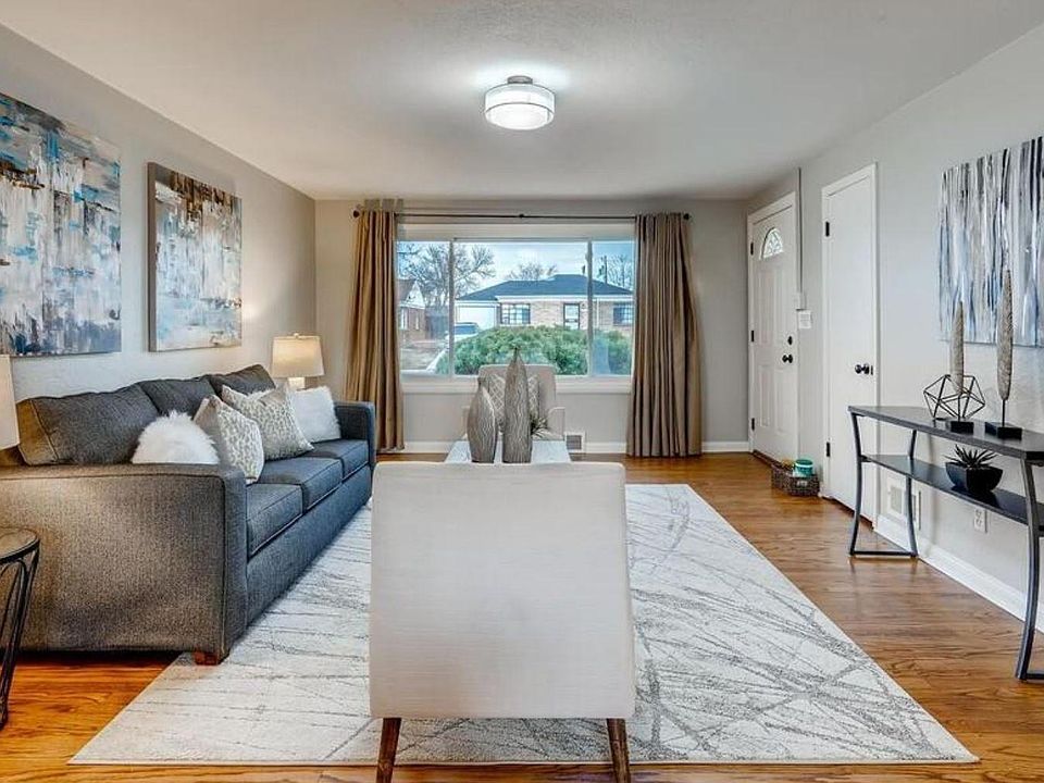 2nd image of 32259 N Krameria St