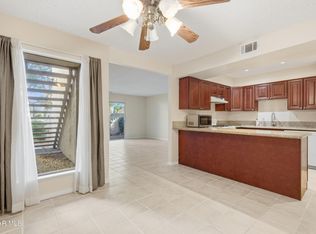 15242 Campus Park Dr APT E, Moorpark, CA 93021