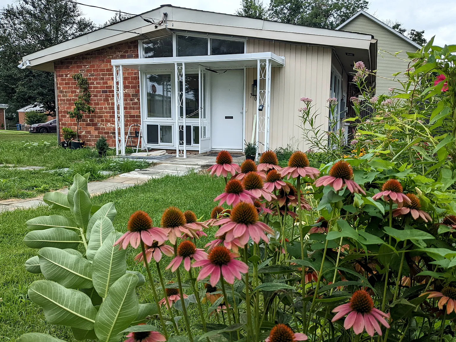 3 bed, 1500 sqft, $2,900 — Photo 2