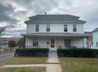 16 Lincoln St #1, Adams, MA 01220