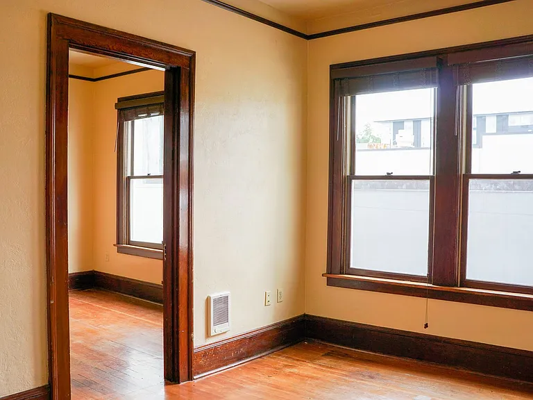 3958 N Mississippi Ave #3 — Photo 4