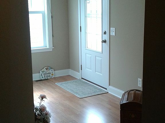 2nd image of 1494 Chesapeake Ave