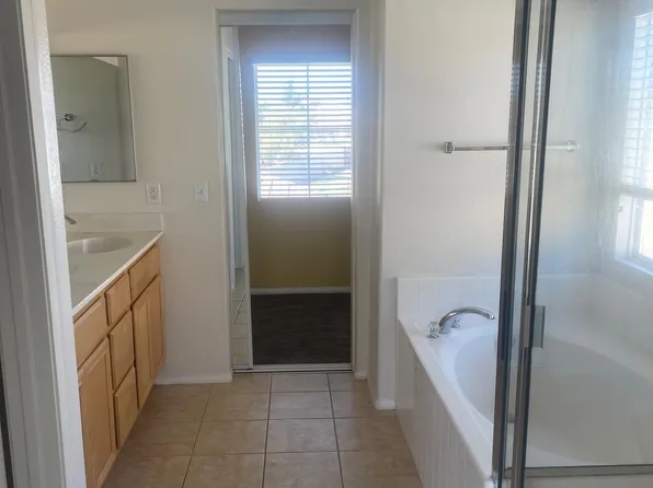 25969 Soaring Seagull Ln, Moreno Valley, CA 92551