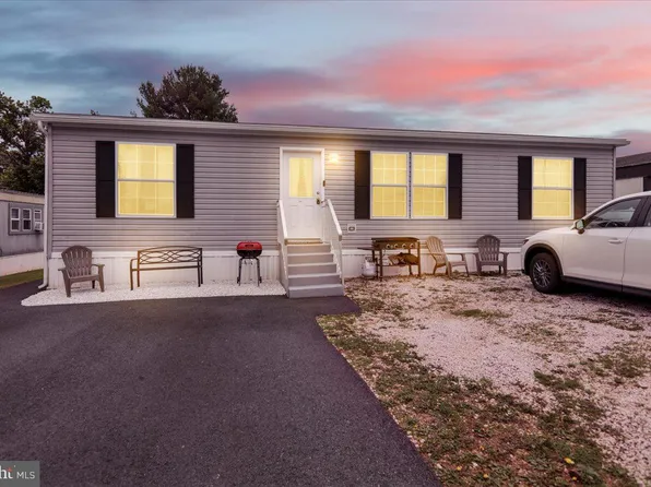 36 Keystone Rd, Reading, PA 19606