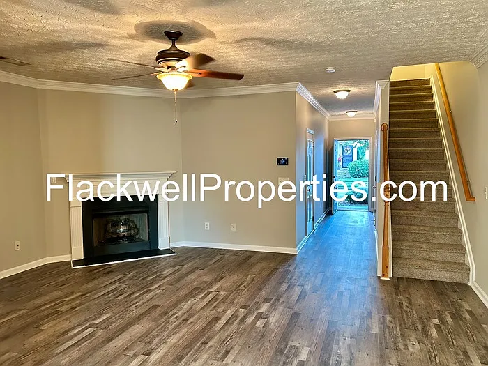 4655 Beacon Ridge Ln — Photo 4