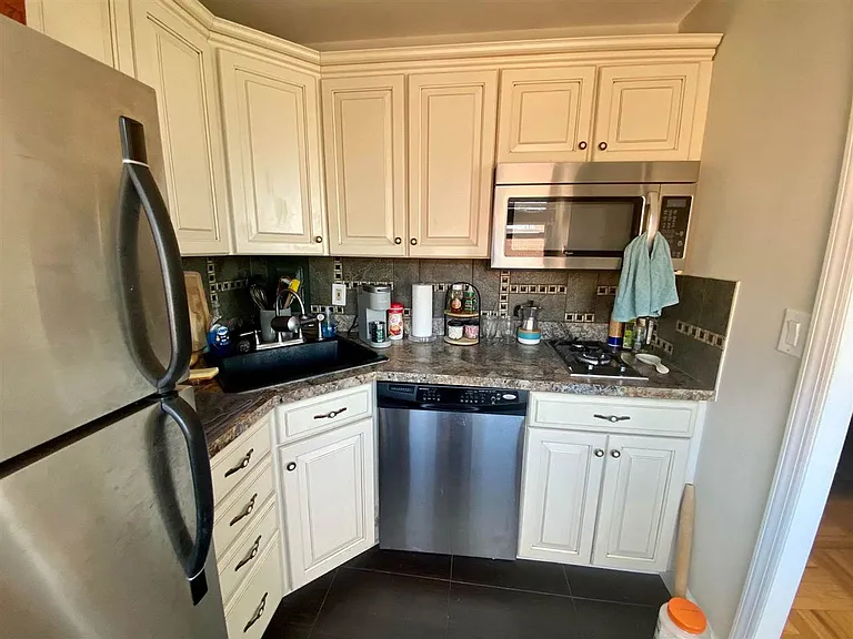 6515 Boulevard E #10H — Photo 2