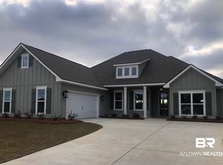 113 Bennington Ave, Fairhope, AL 36532