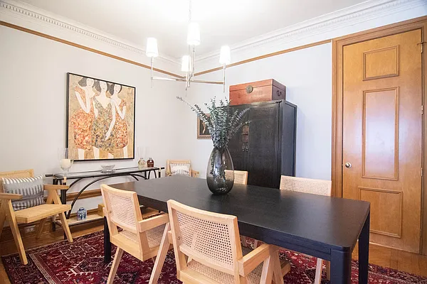 Rented by WAM Partners - William Moses Co. | media 24