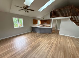 208 Saint Marys Ave APT E, La Plata, MD 20646