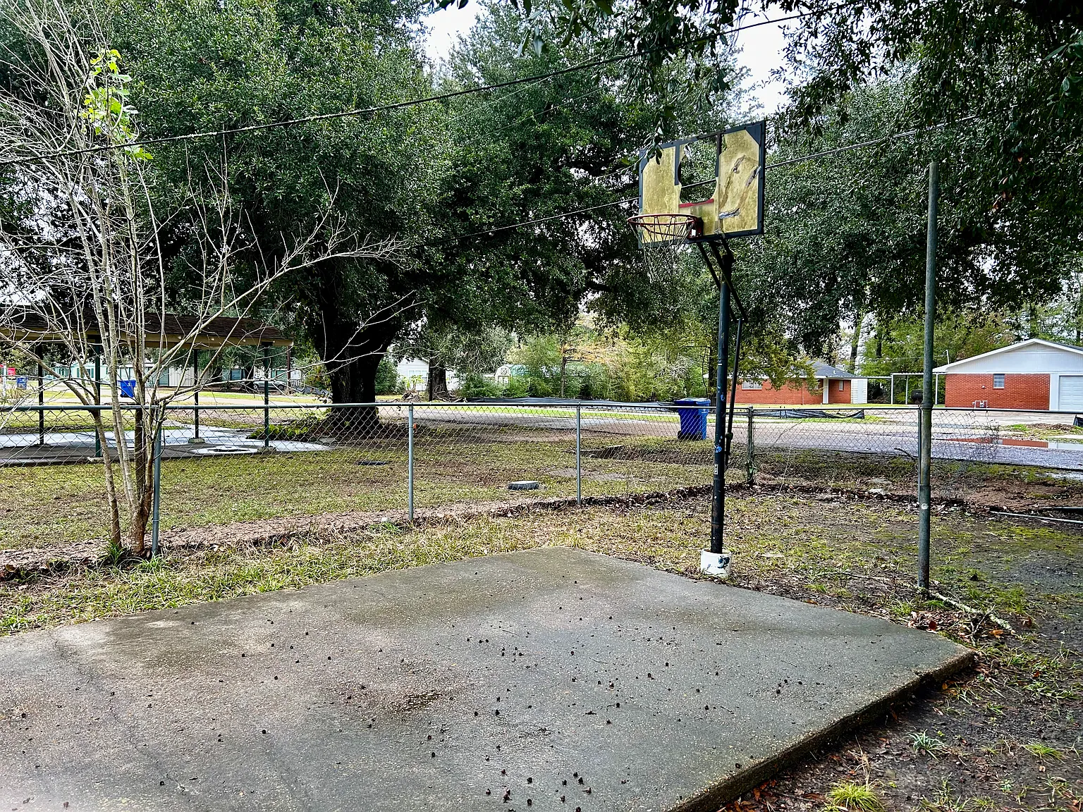 3 bed, 1145 sqft, $650 — Photo 3
