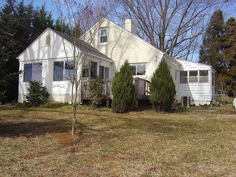 1st image of 3234 Salisbury Pl