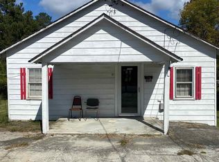 664 Polk Ln, Dallas, GA