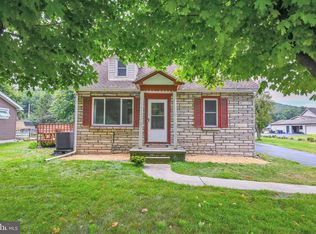 1127 York Rd, Mechanicsburg, PA 17055