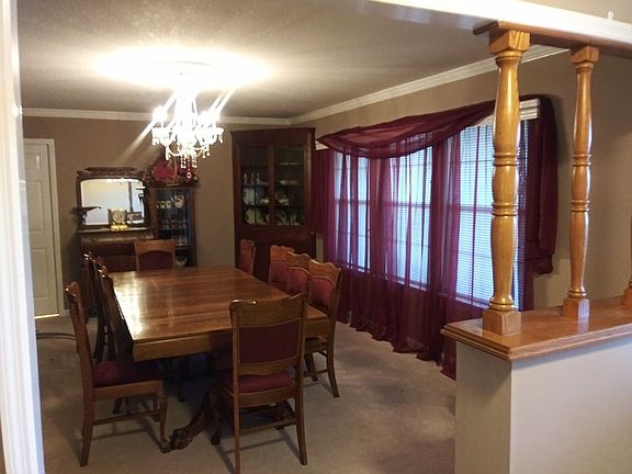 Formal Dining/Living room