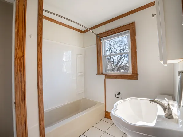 228 Crawford St #B, Beckley, WV 25801