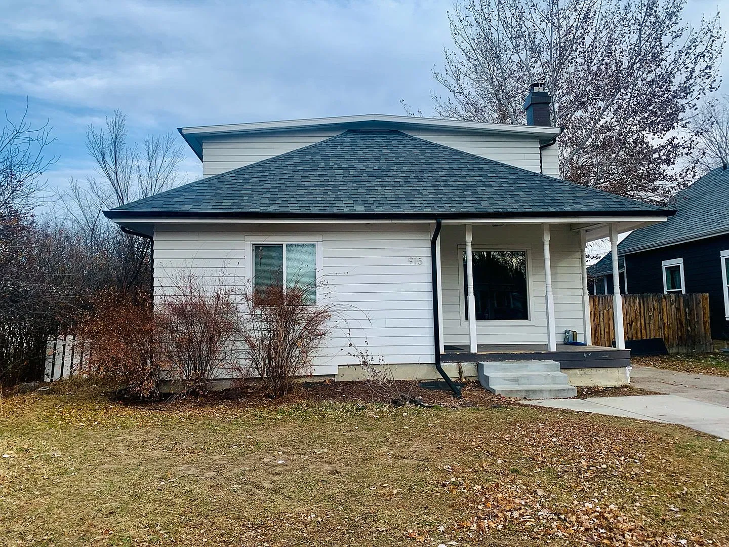 Charming 3-Bedroom, 2-Bathroom Home Near Downtown! *New Photos coming soon* — Photo 1