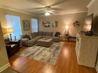 900 Dean Lee Dr APT 1303, Baton Rouge, LA 70820