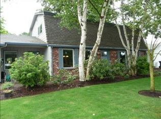 1160 Oak Dr, Junction City, OR 97448