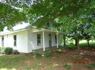 758 Damascus Church Rd, Hiddenite, NC 28636