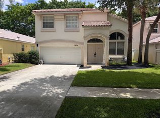 7834 Oak Grove Cir, Lake Worth, FL 33467