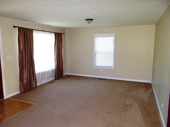 2nd image of 2111 Highland Ave