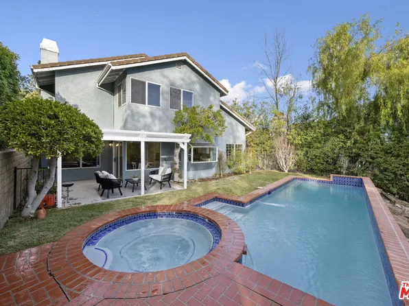 23232 W Vail Dr, West Hills, CA 91307