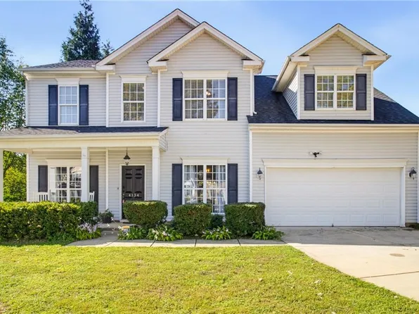 4134 Grassy Knoll Cir, Winston Salem, NC 27107