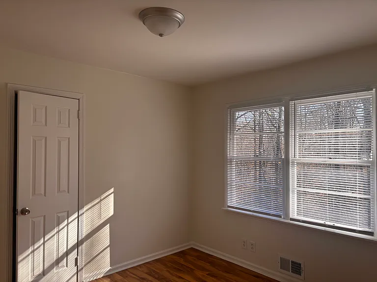 430 Haynes Rd — Photo 5