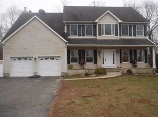 3821 Herbertsville Rd, Wall Township, NJ 08724