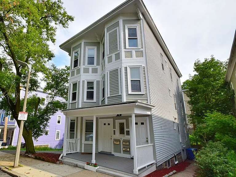 56-60 Woodlawn St #3 — Photo 1
