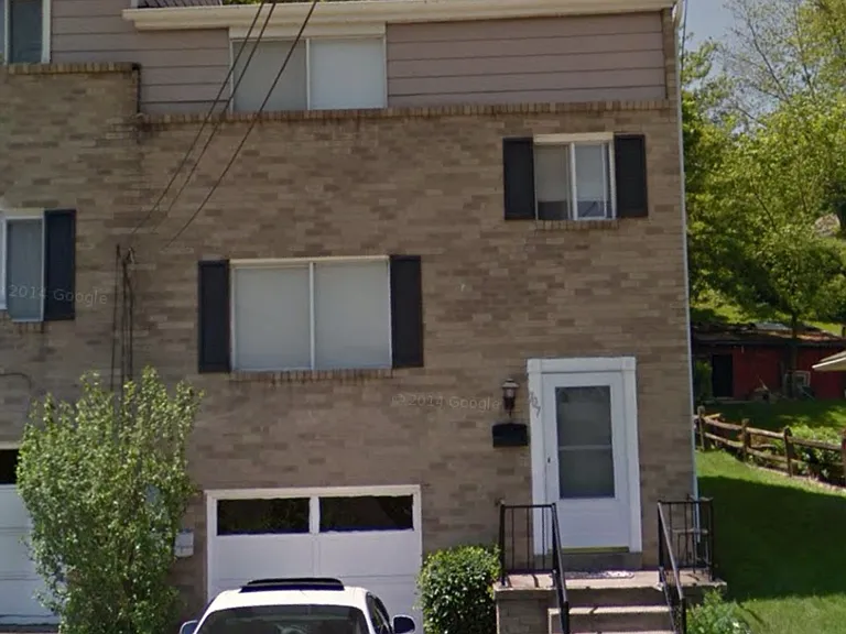 707 Tamarack Dr — Photo 1