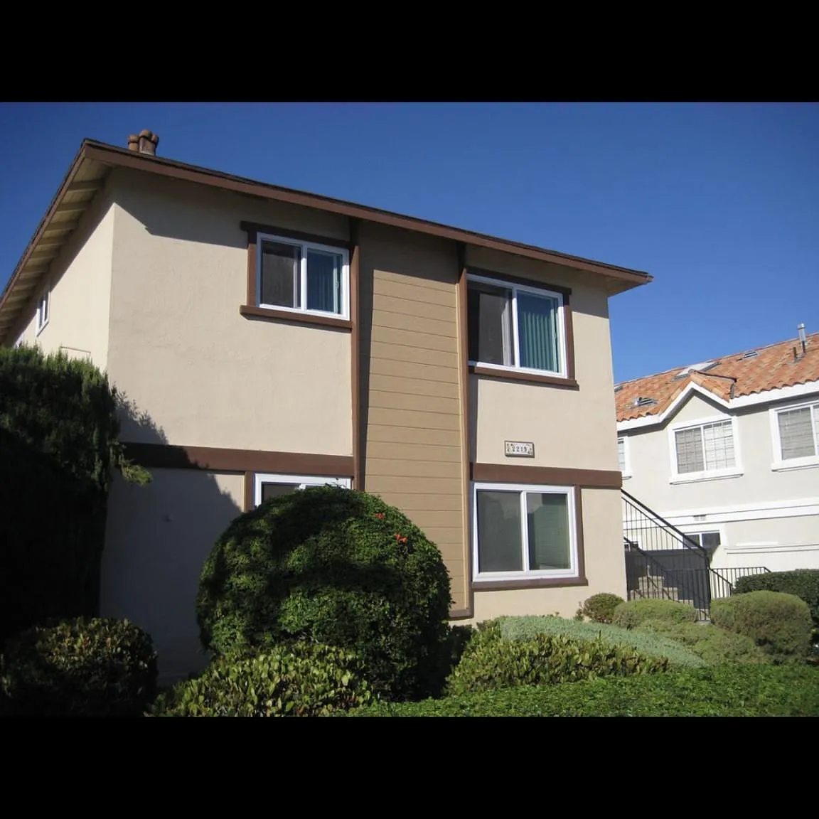 2 bed, 680 sqft, $2,475 — Photo 1