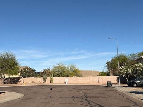 5th image of 2744 E Indian Wells Pl
