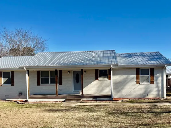 212 Nelson St NW, Hartselle, AL 35640