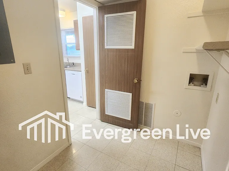 128 Fireball Dr — Photo 12