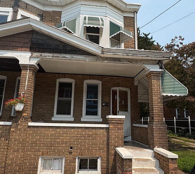1st image of 1810 Chestnut Ave