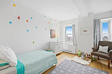 Sold by Hudson 3 Inc