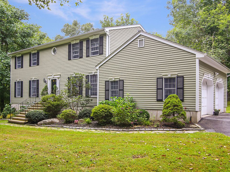 1st image of 6 Timberwood Pl