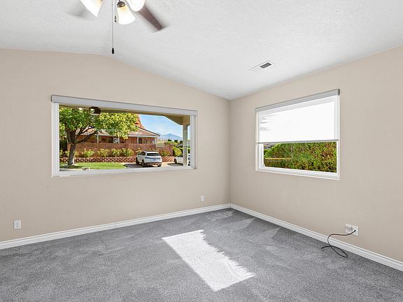 5th image of 1050 W Red Hills Pkwy Unit 8