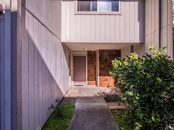 2nd image of 308 Philip Dr