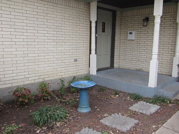 Private Courtyard