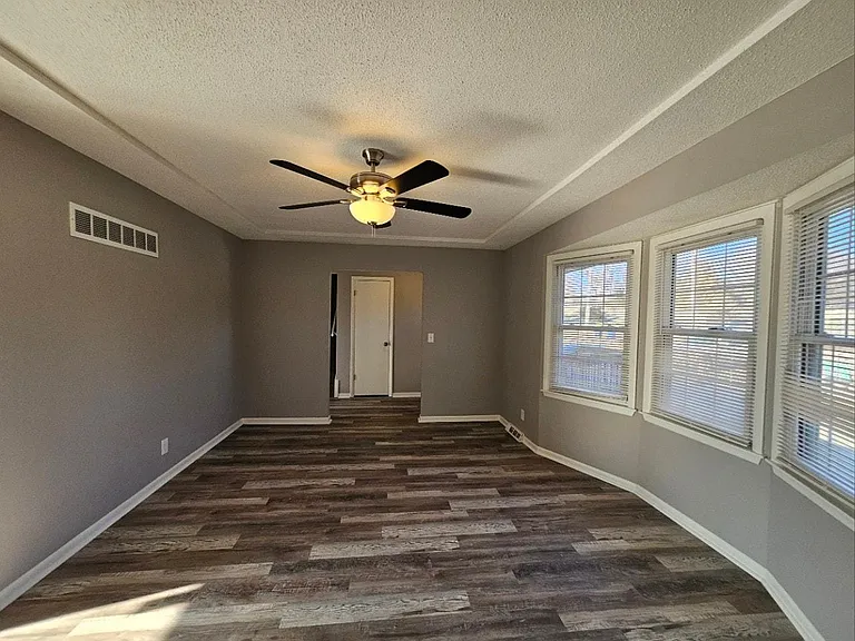 8244 Clare Rd — Photo 2