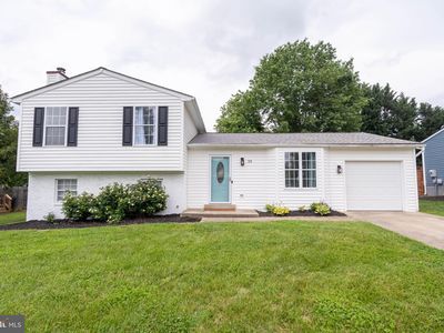 20 S Church St, Lovettsville, VA, 20180