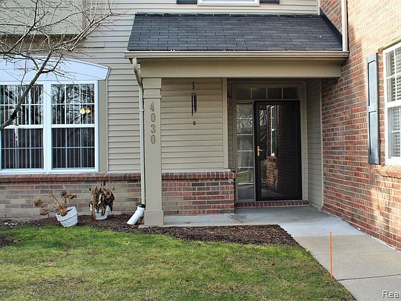 2nd image of 4030 Norwich Dr #9