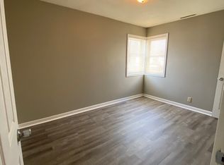 413 Dallas St, Gary, IN 46406